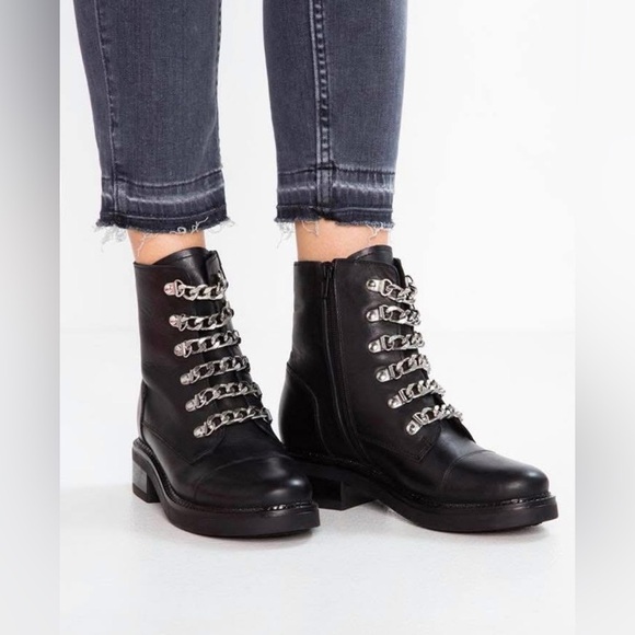 NWOT Circus by Sam Edelman Black Combat Boots –‎ Size 6 - Picture 2 of 7